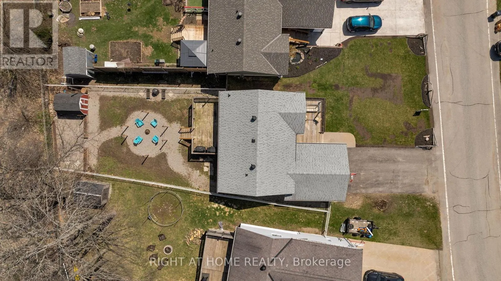 42 BYRNES CRESCENT
