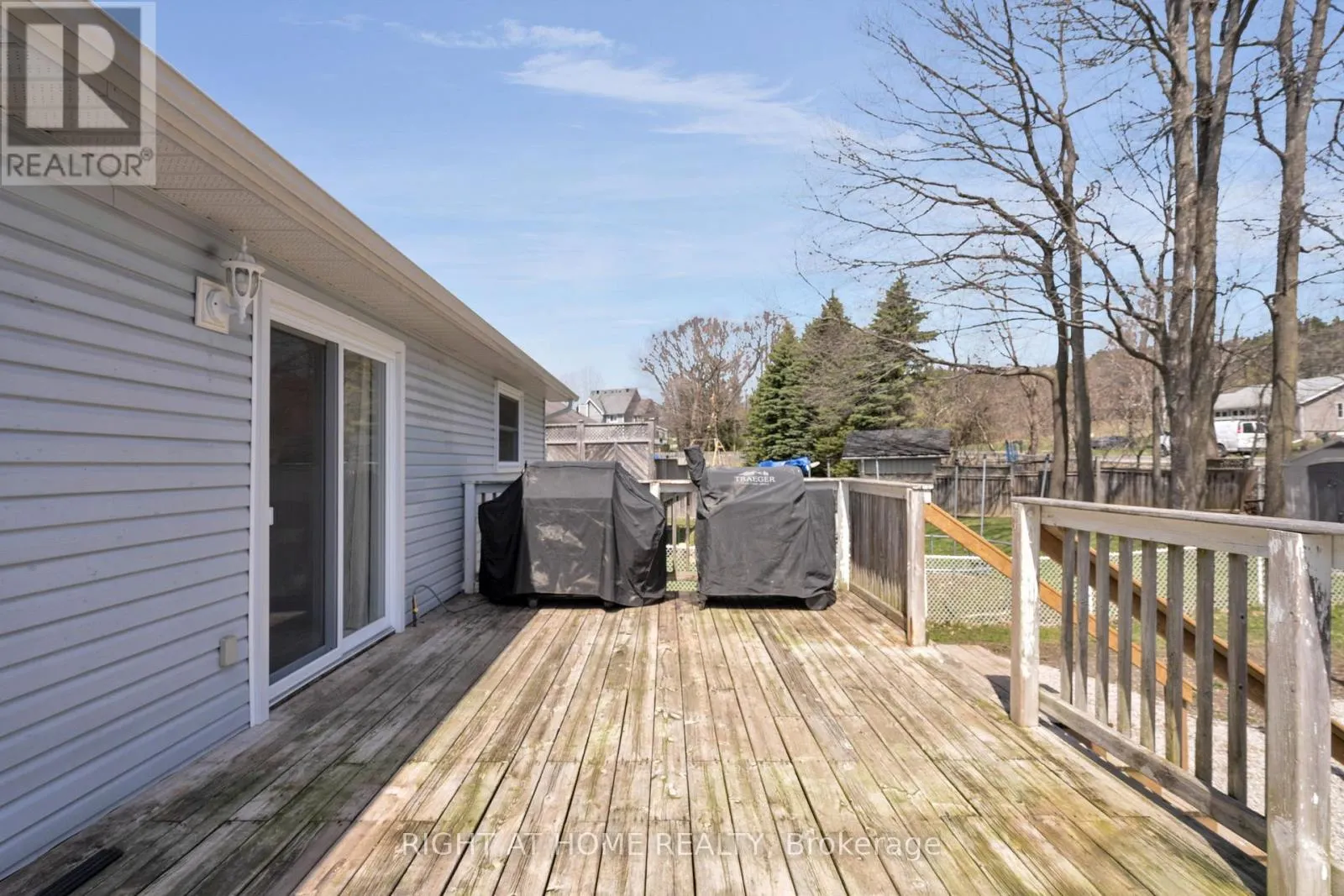 42 BYRNES CRESCENT
