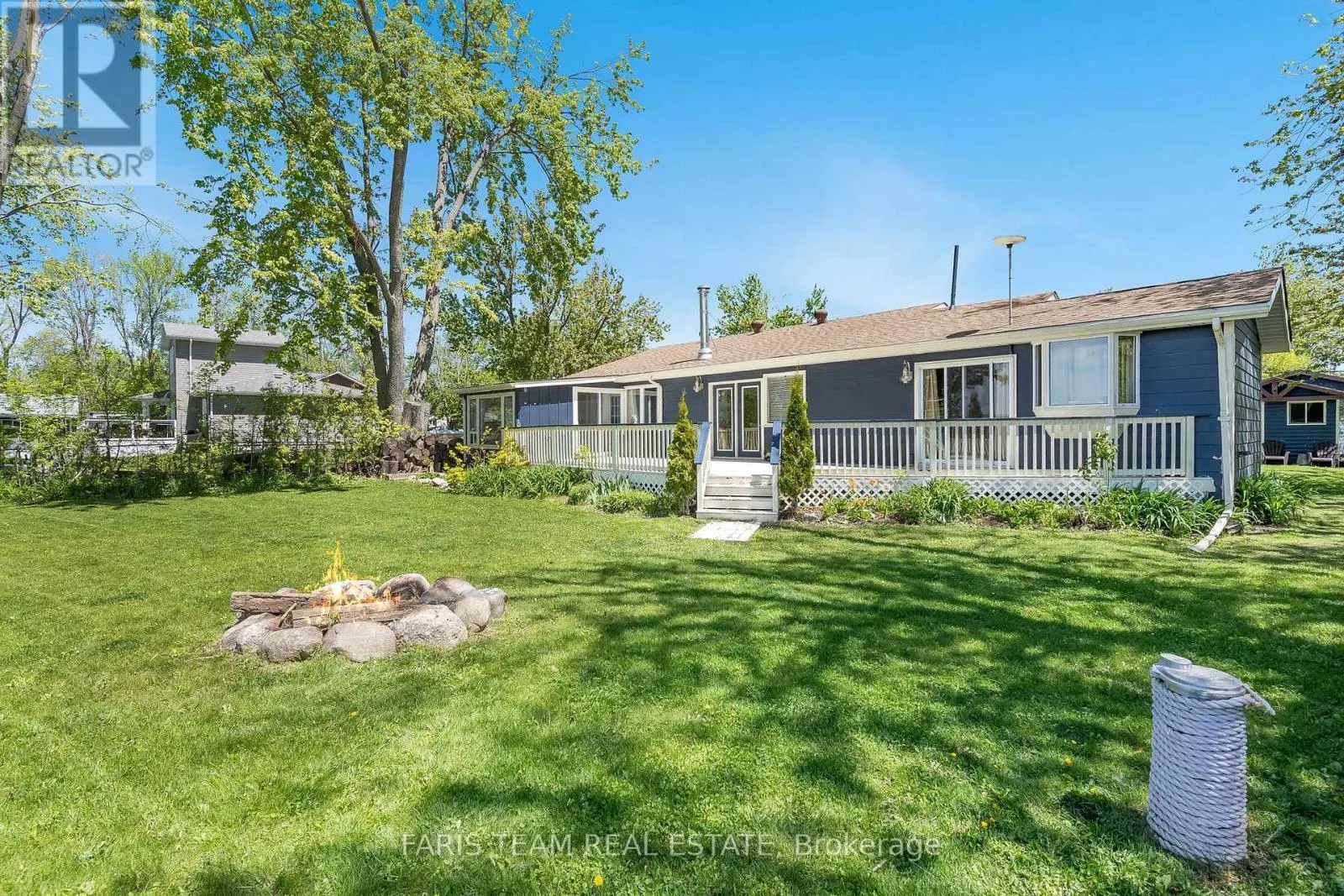 6238 BLUEBIRD STREET