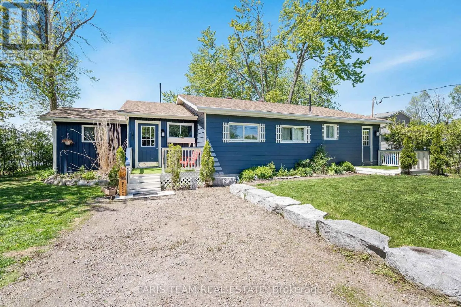 6238 BLUEBIRD STREET