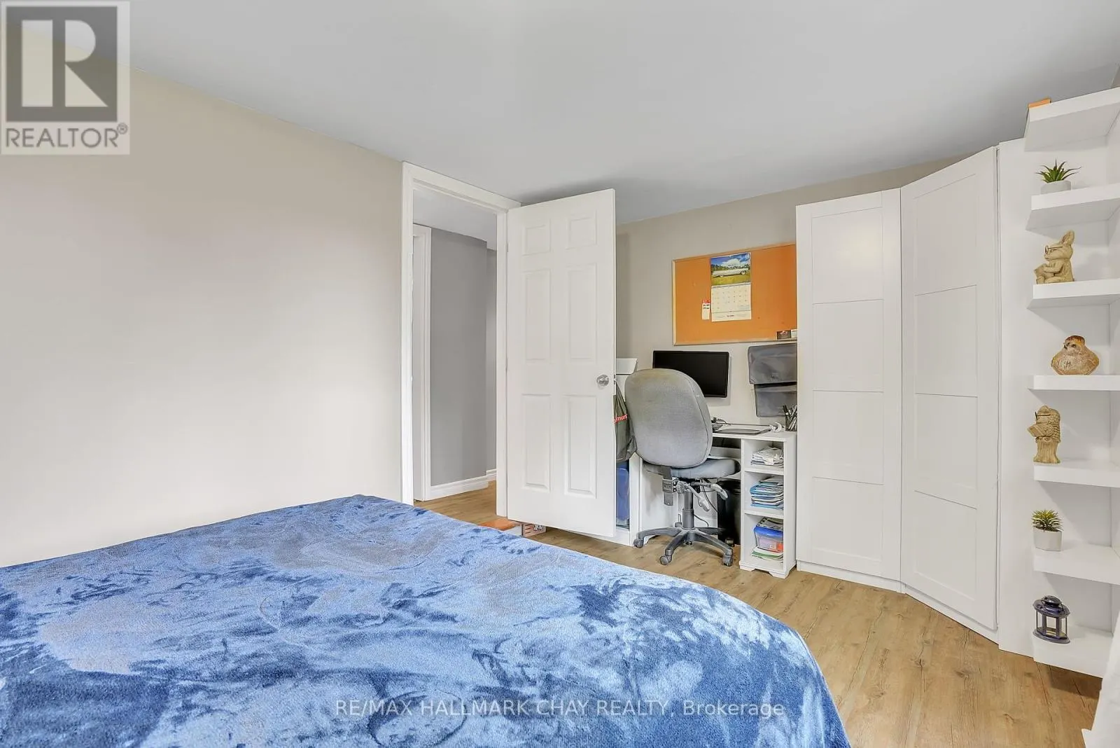2533 FLOS 3 ROAD W