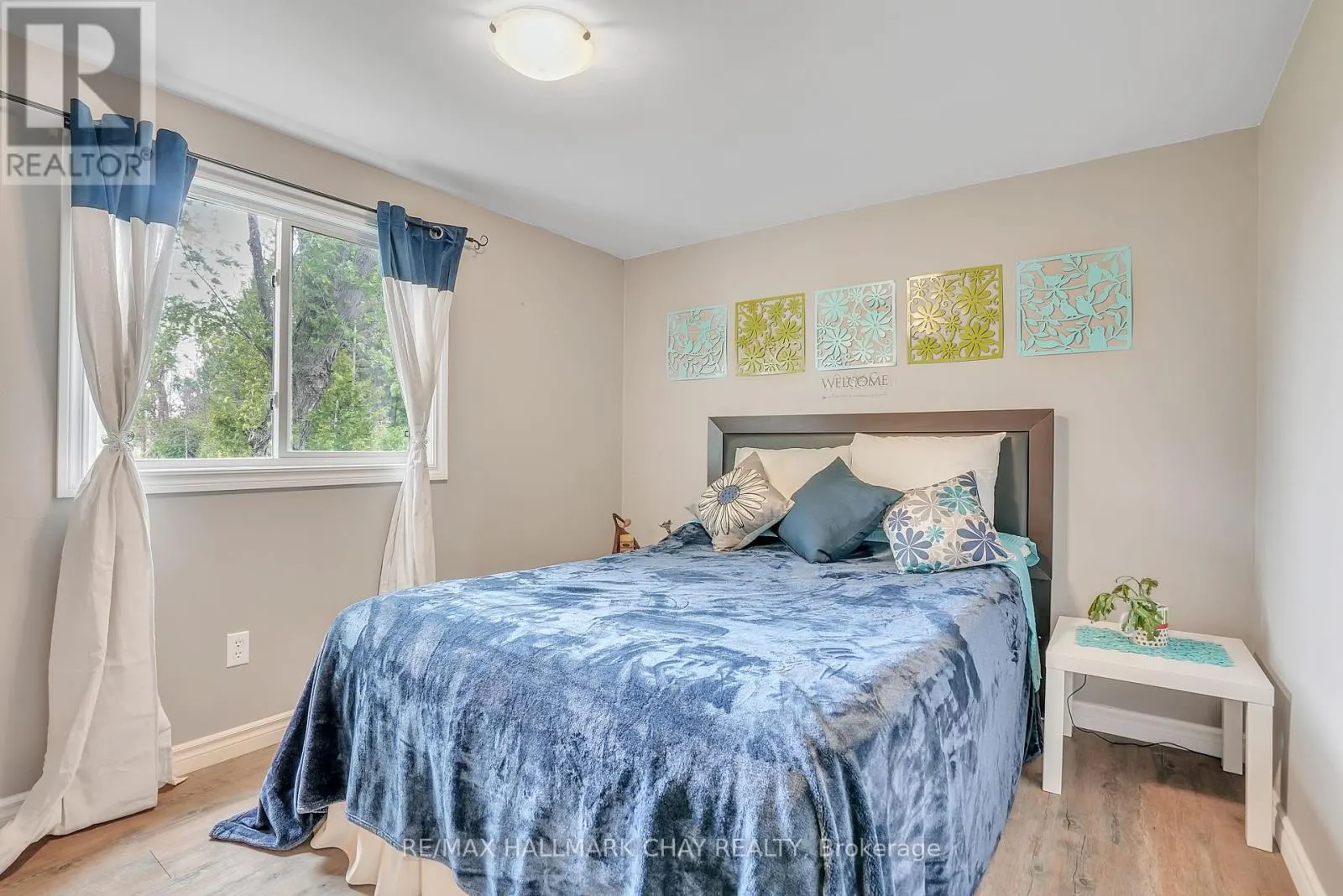 2533 FLOS 3 ROAD W