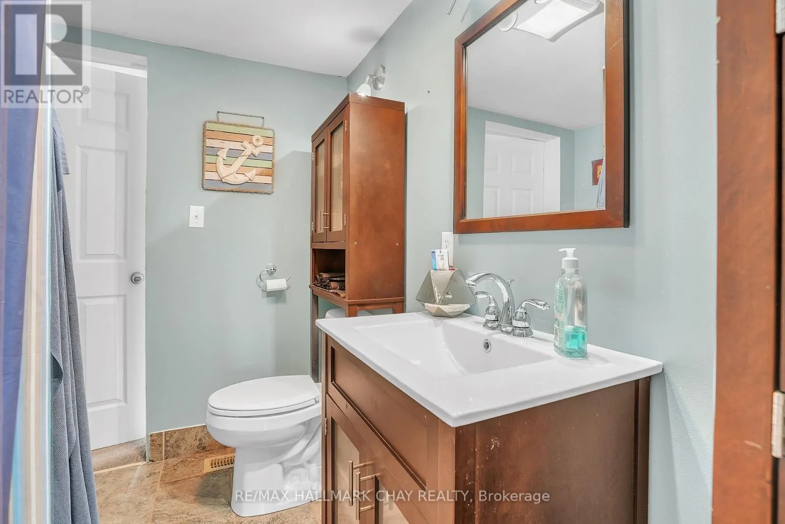 2533 FLOS 3 ROAD W