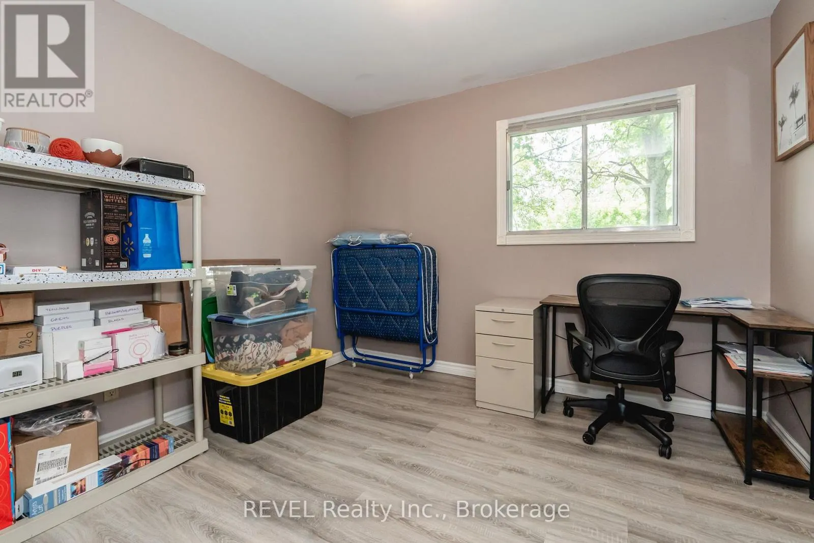 1515 LOVERING LINE