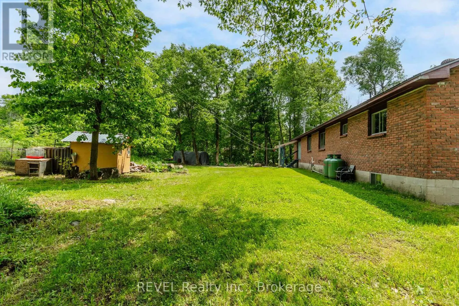 1515 LOVERING LINE