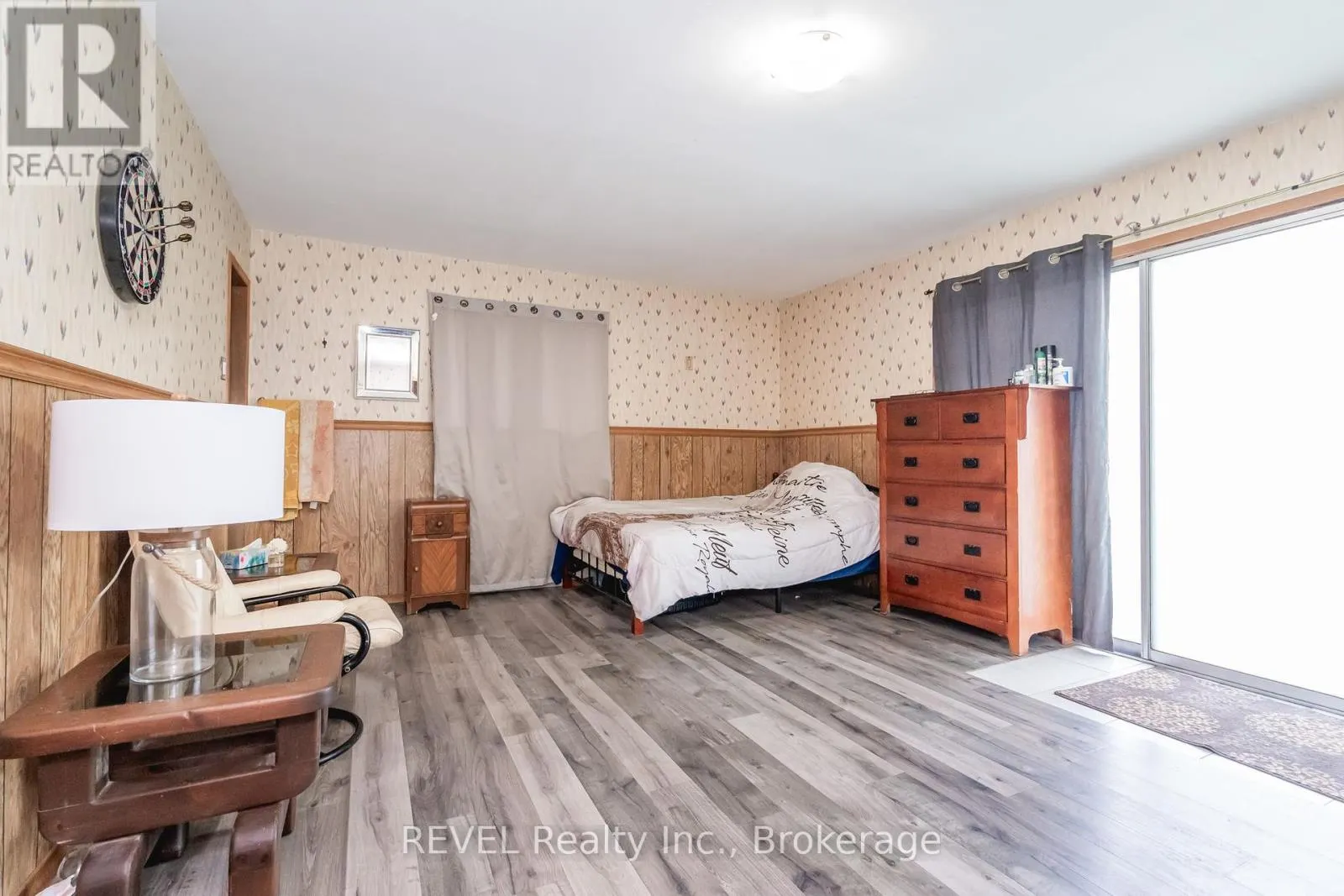 1515 LOVERING LINE
