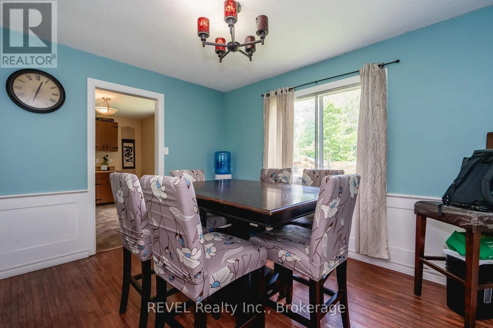 1515 LOVERING LINE