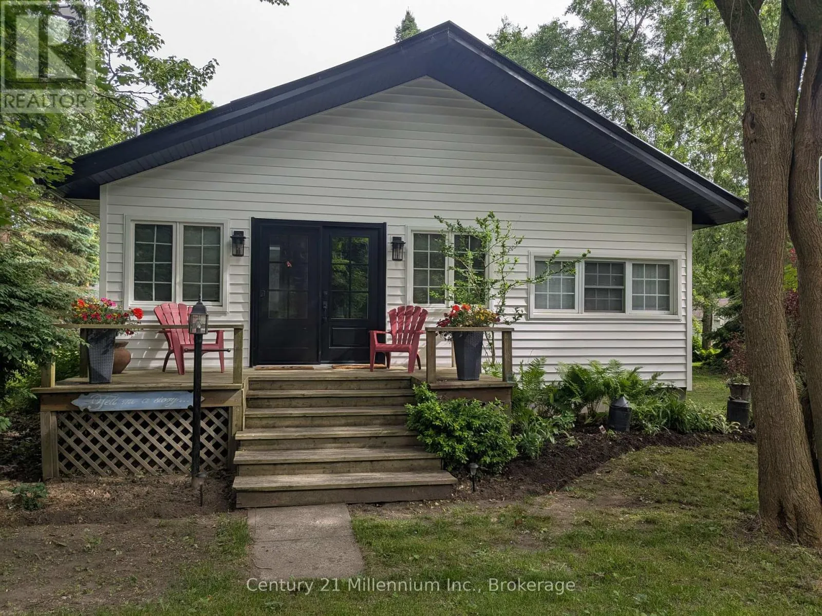 19 HASTINGS AVENUE