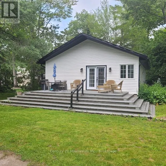 19 HASTINGS AVENUE