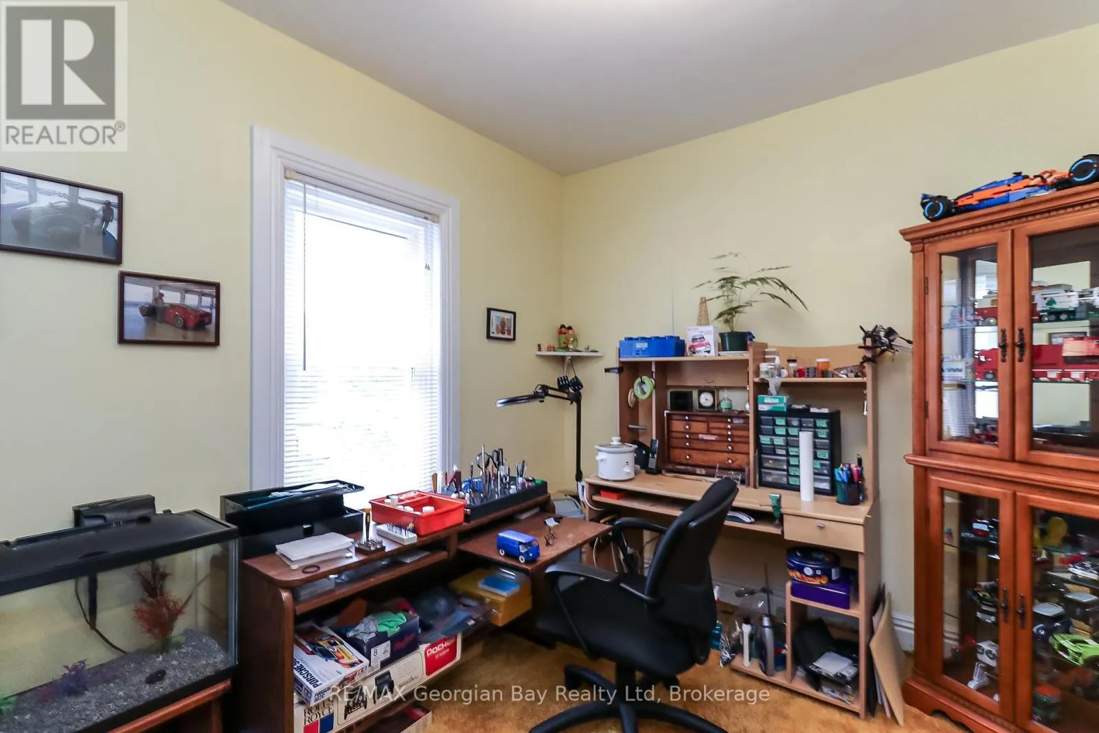 525 YONGE STREET