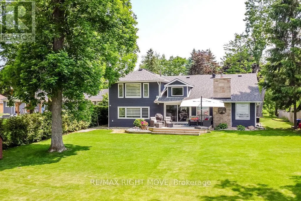668 BROADVIEW AVENUE