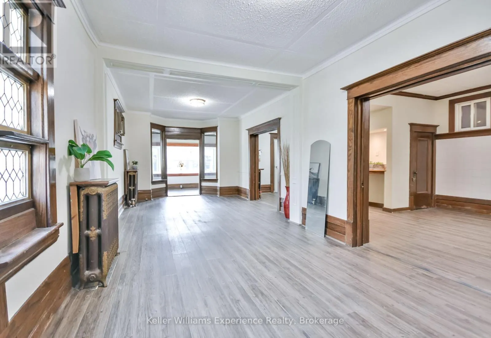 342 KING STREET