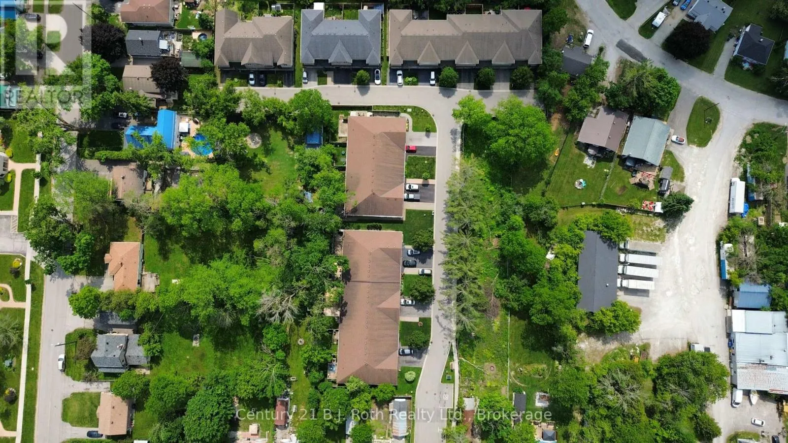 20 TAYLOR DRIVE