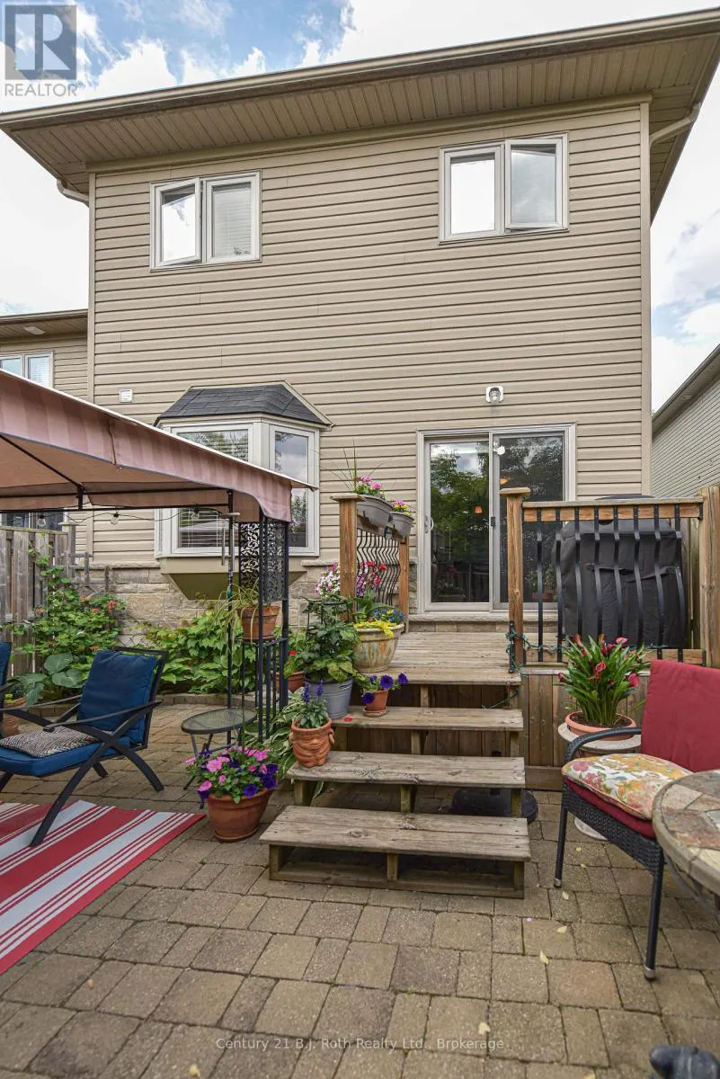 20 TAYLOR DRIVE