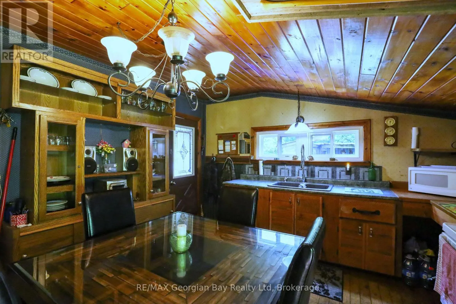 1445 CEDAR POINT ROAD