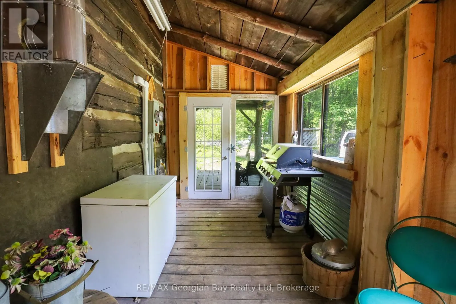 1445 CEDAR POINT ROAD
