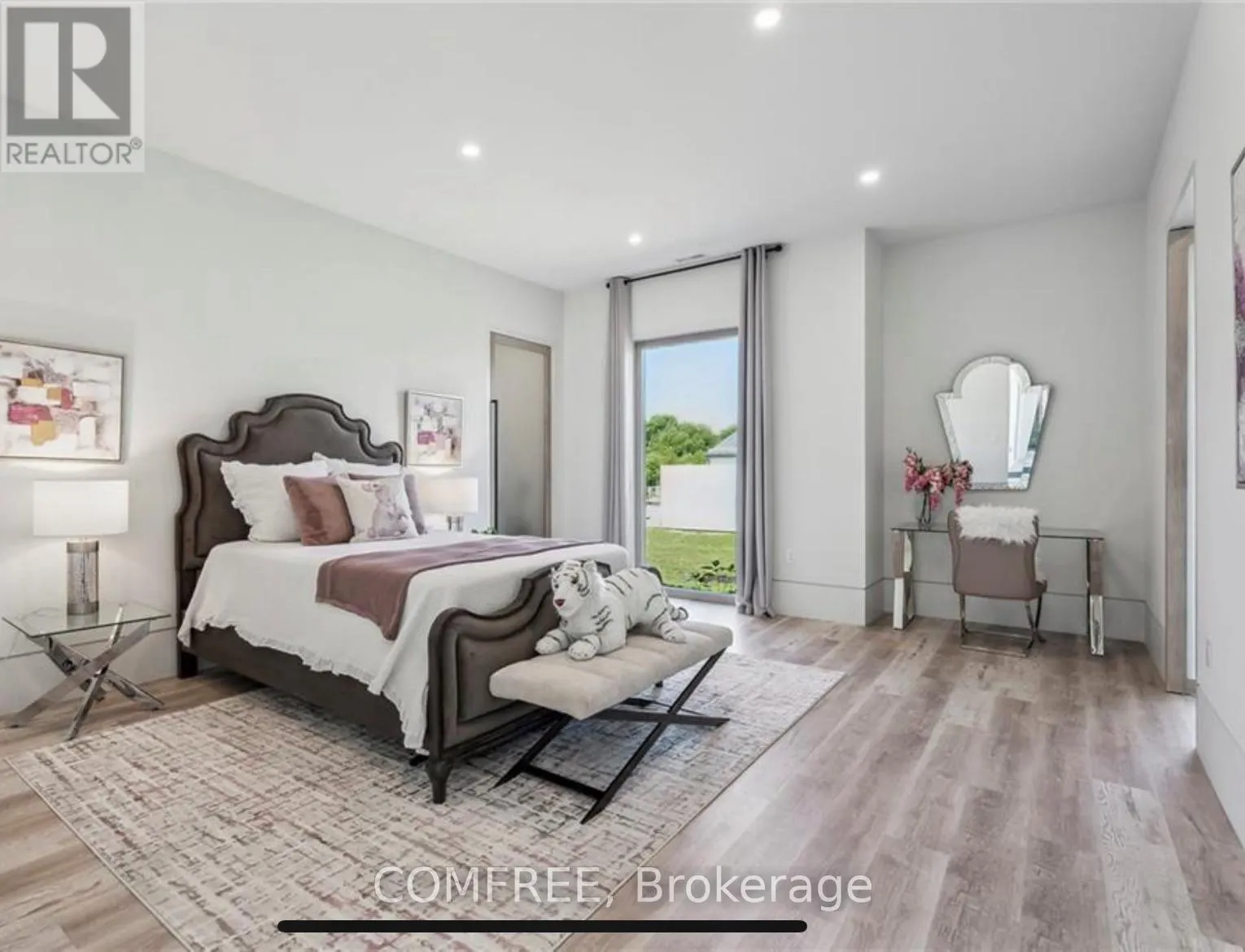 4252 BURNSIDE LINE