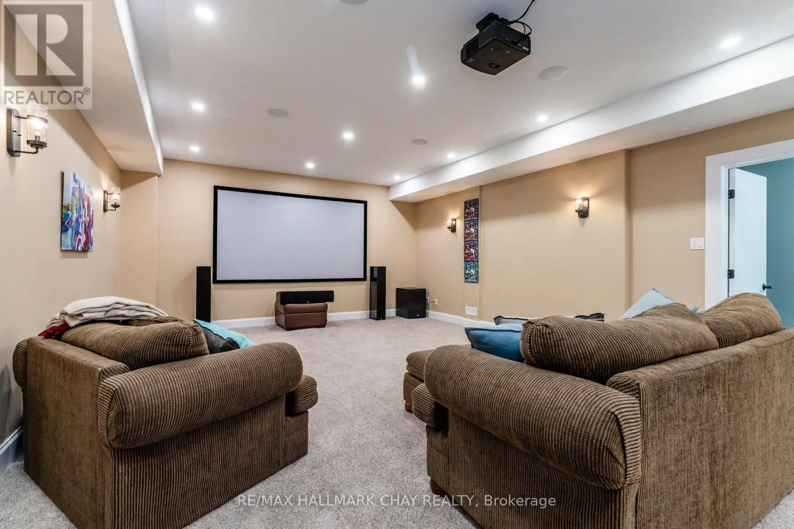 2091 DWYER ROAD