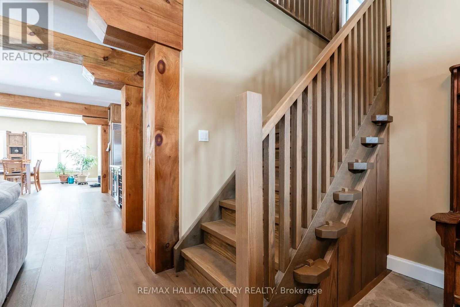 2091 DWYER ROAD