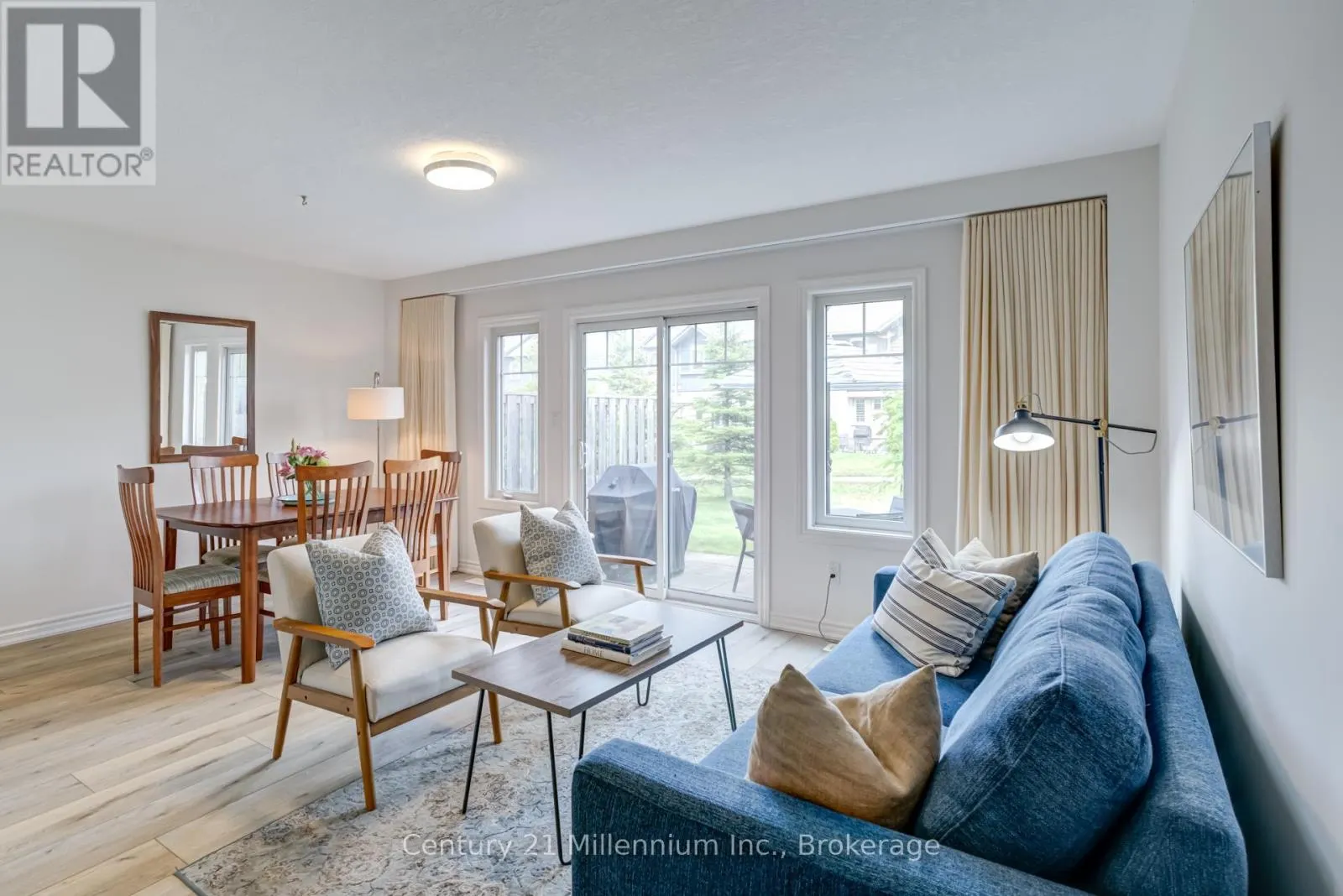 37 SILVER GLEN BOULEVARD
