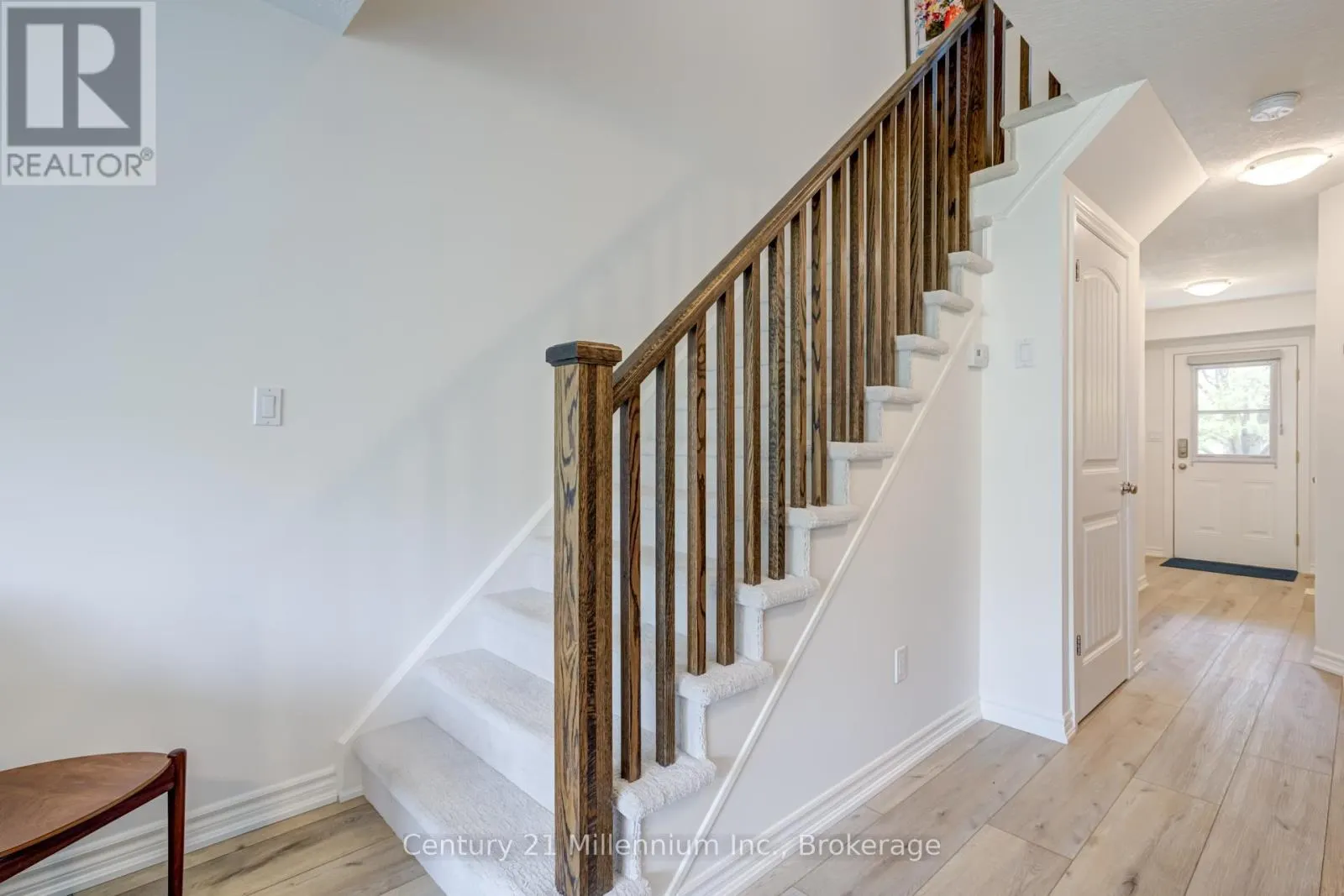 37 SILVER GLEN BOULEVARD