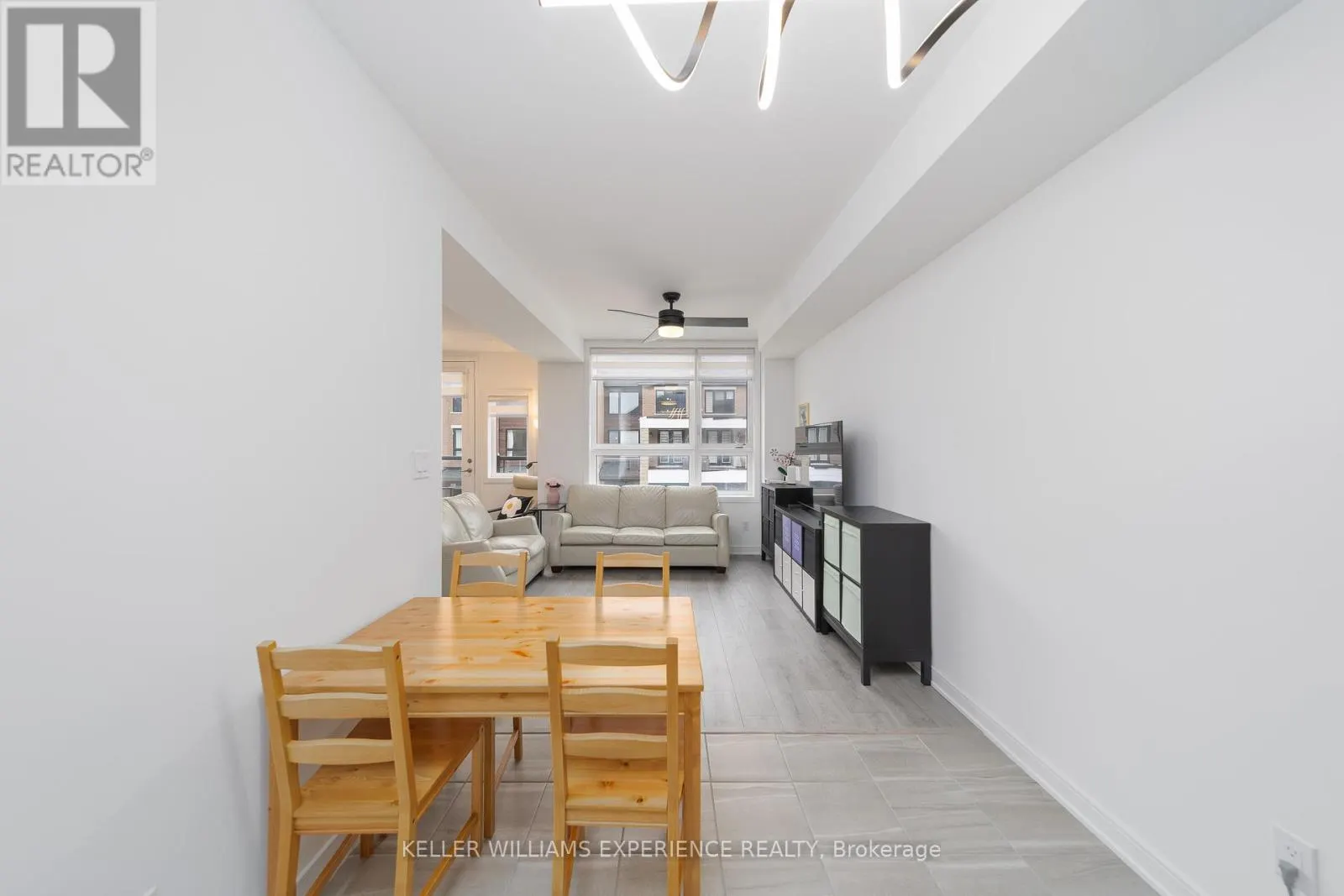 18 RED MAPLE LANE
