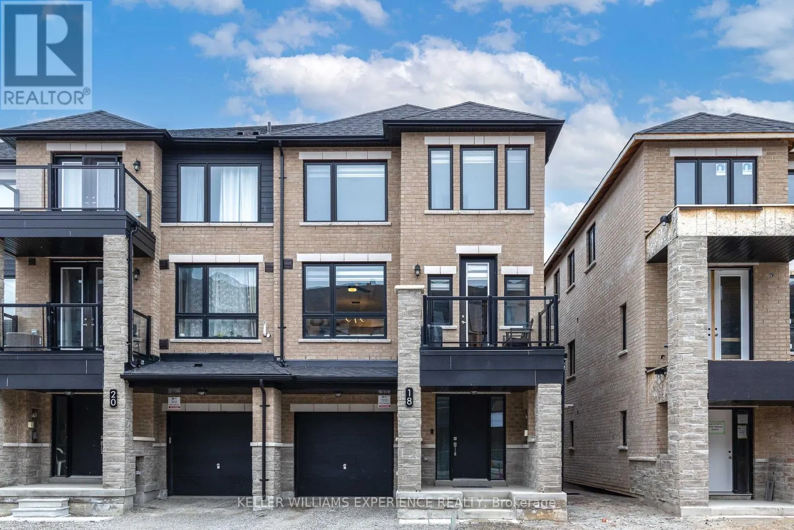 18 RED MAPLE LANE