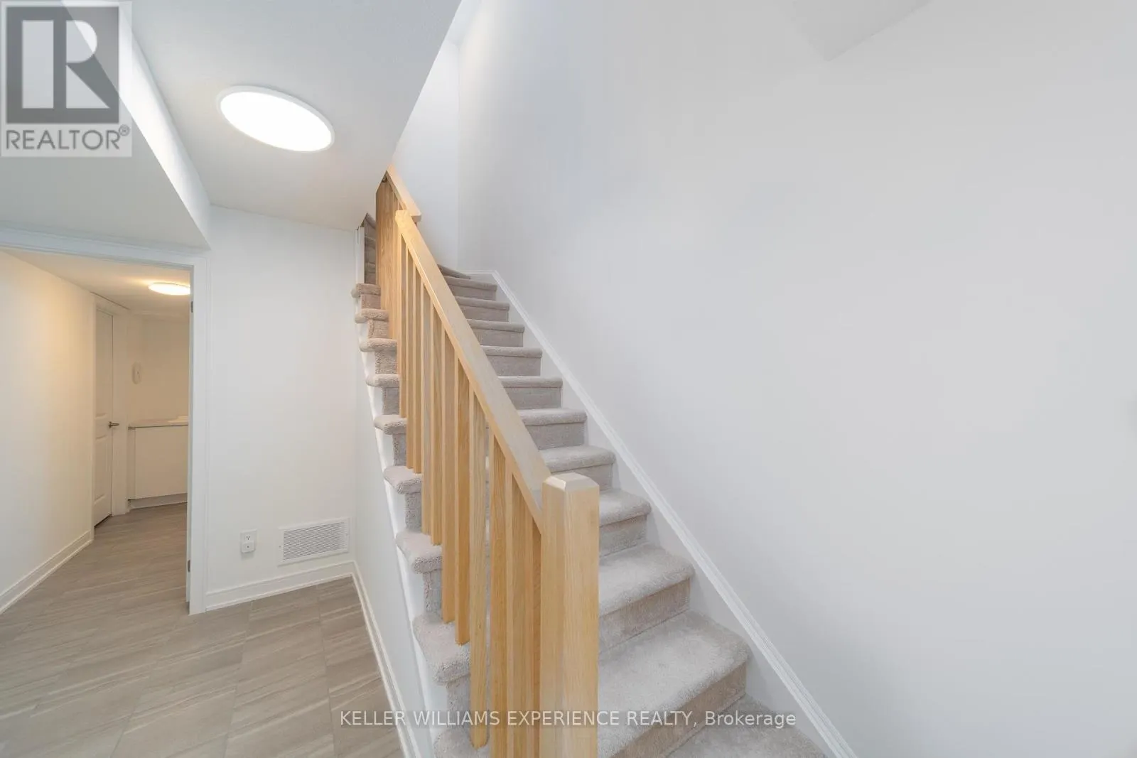18 RED MAPLE LANE