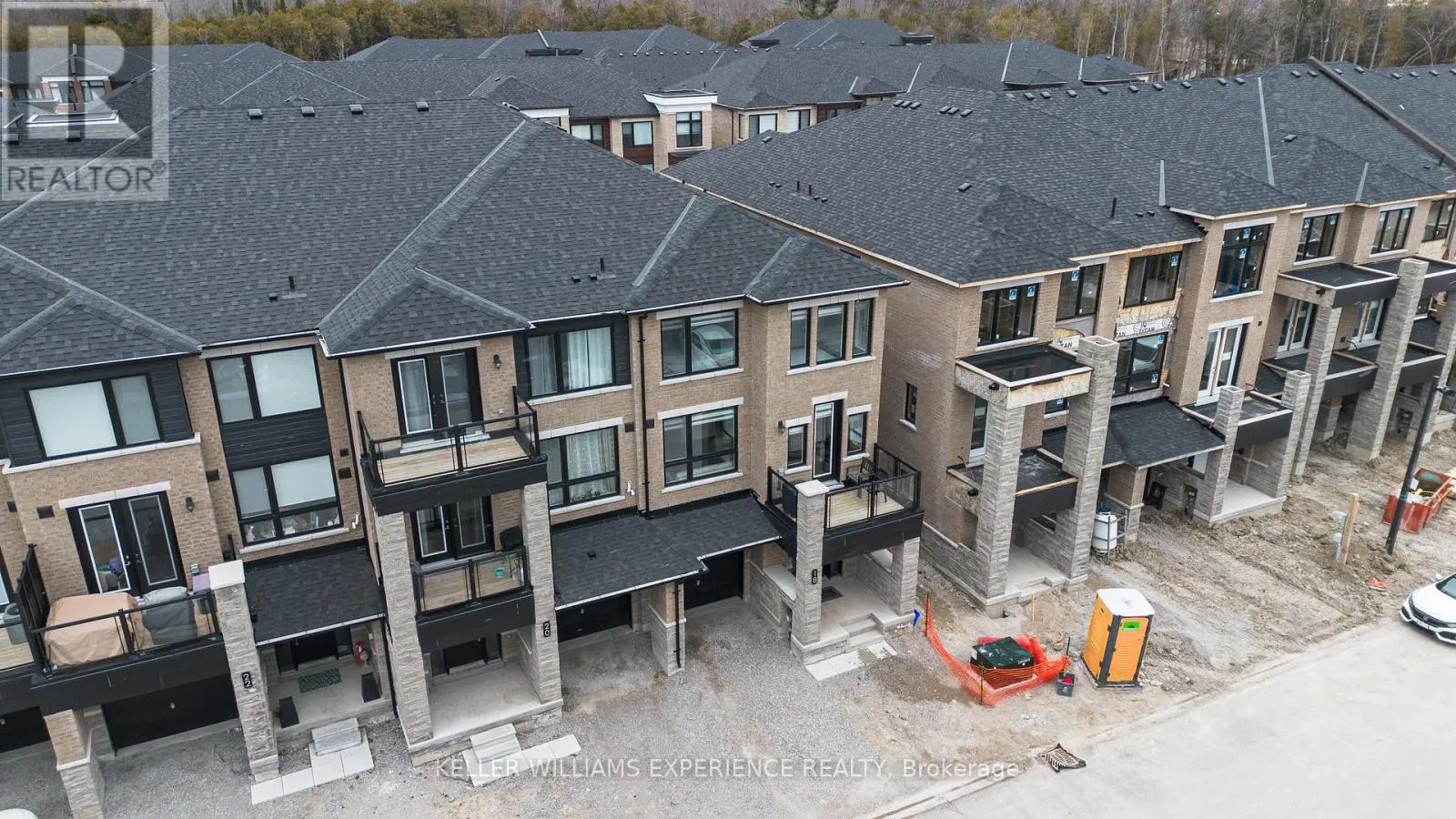 18 RED MAPLE LANE