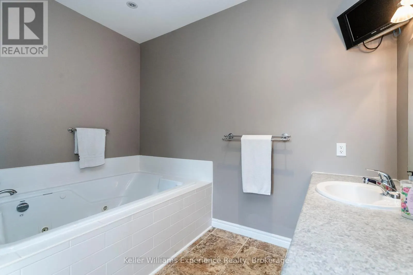 2777 OLD FORT ROAD
