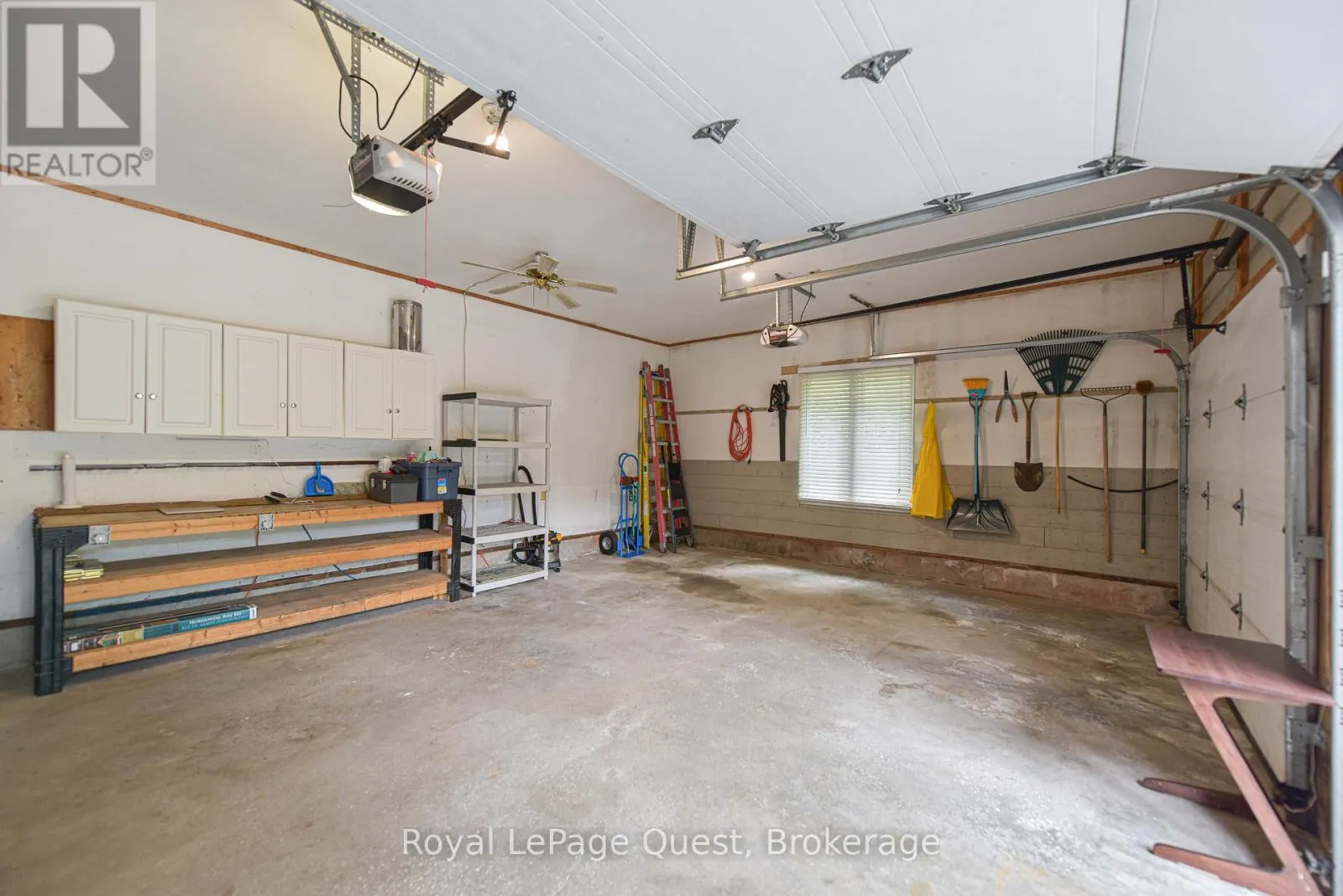 27 HEYDEN AVENUE