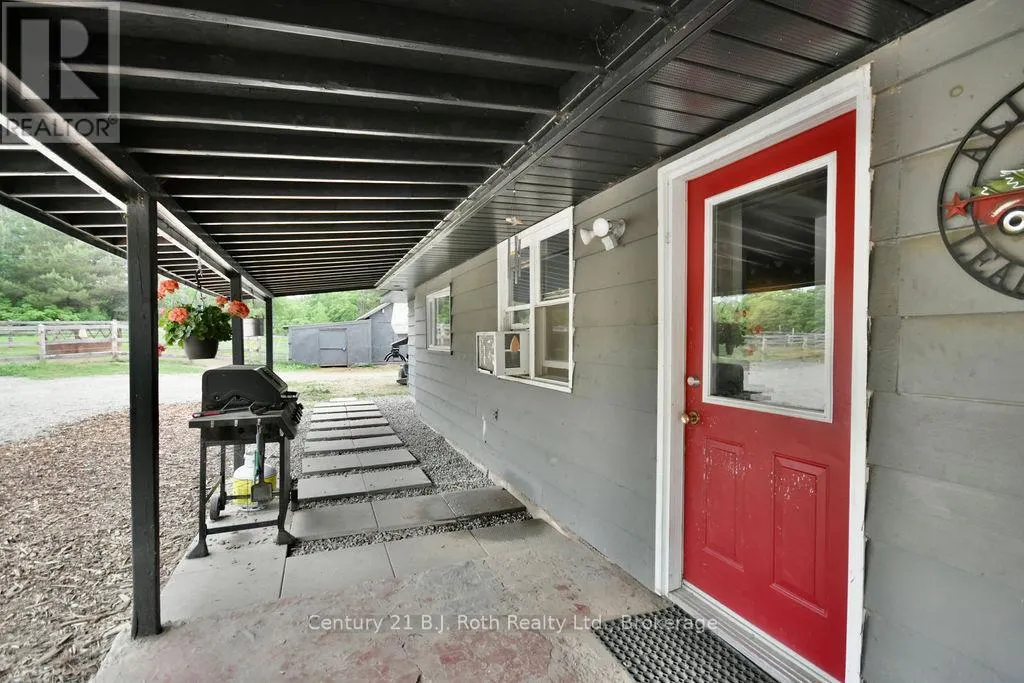 2286 FLOS TEN ROAD E