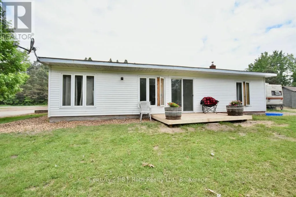 2286 FLOS TEN ROAD E