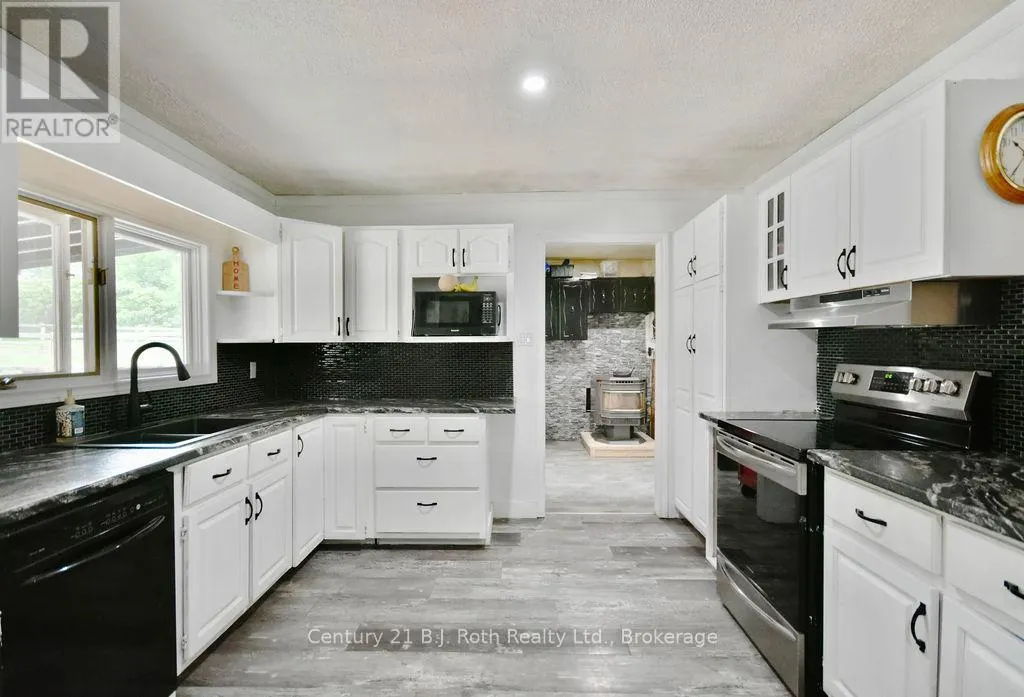 2286 FLOS TEN ROAD E