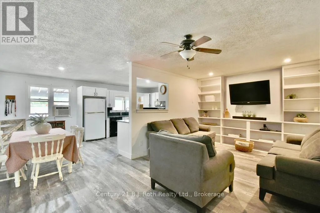 2286 FLOS TEN ROAD E