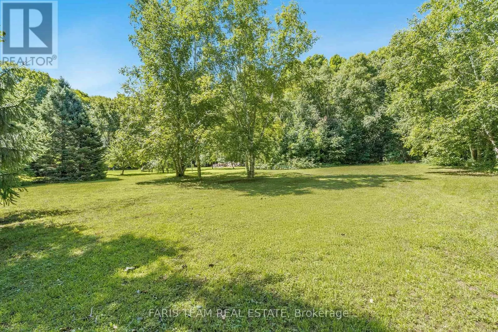 6 MEADOWBROOK BOULEVARD