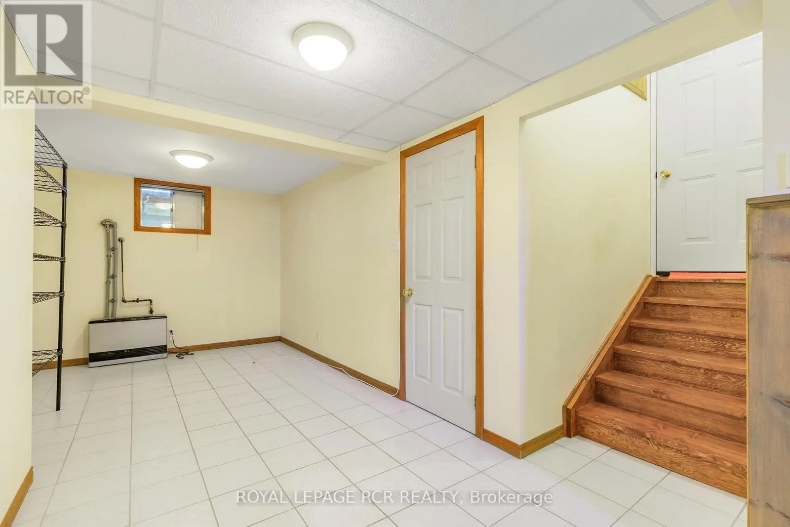 80 WOODSIDE DRIVE