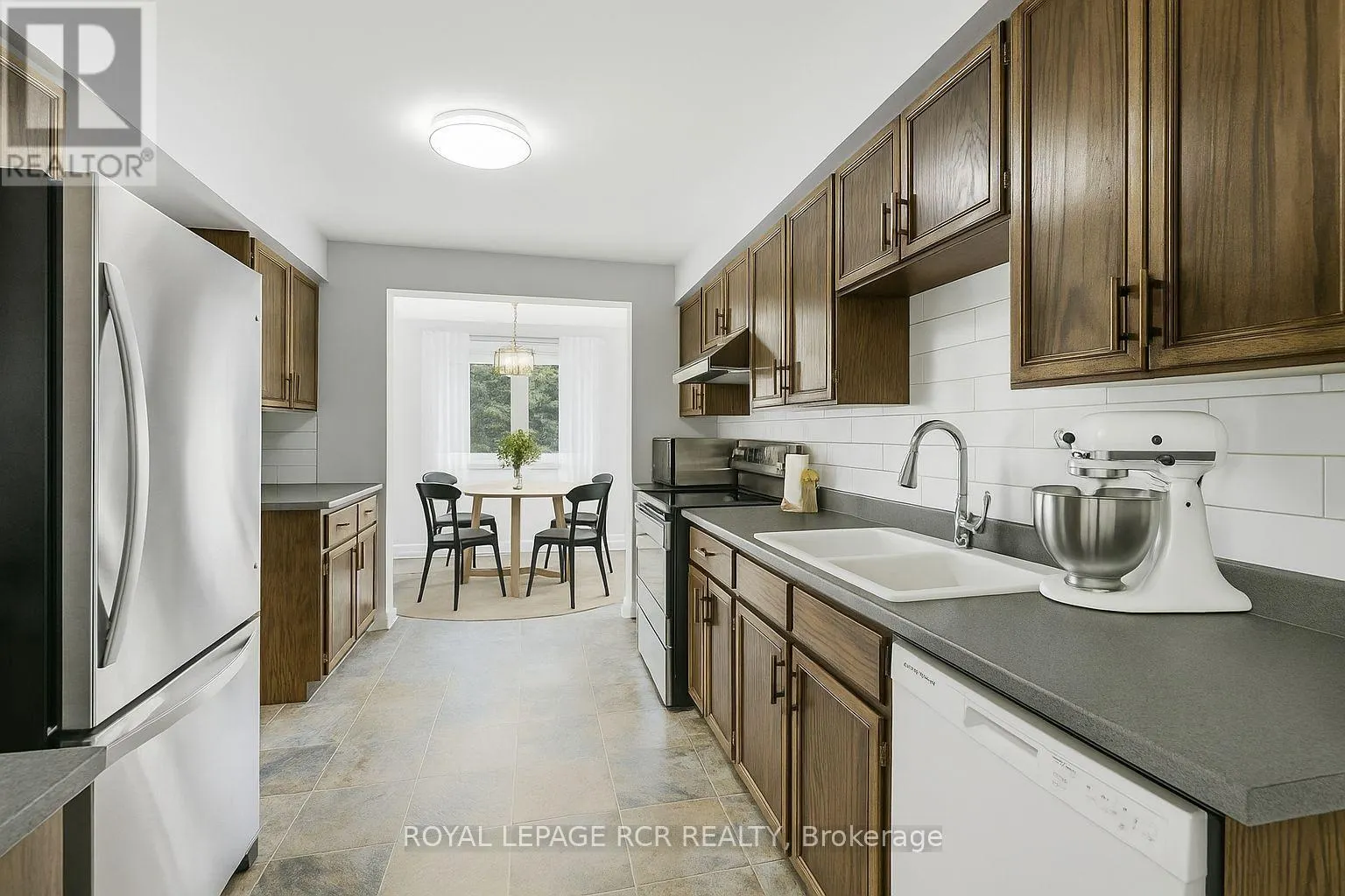 80 WOODSIDE DRIVE
