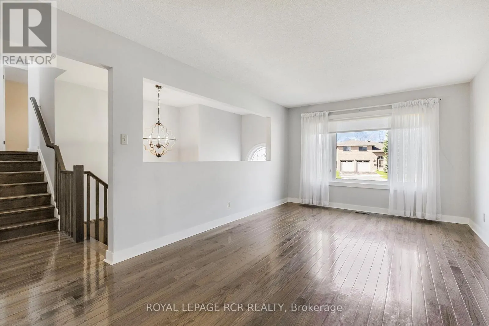 80 WOODSIDE DRIVE