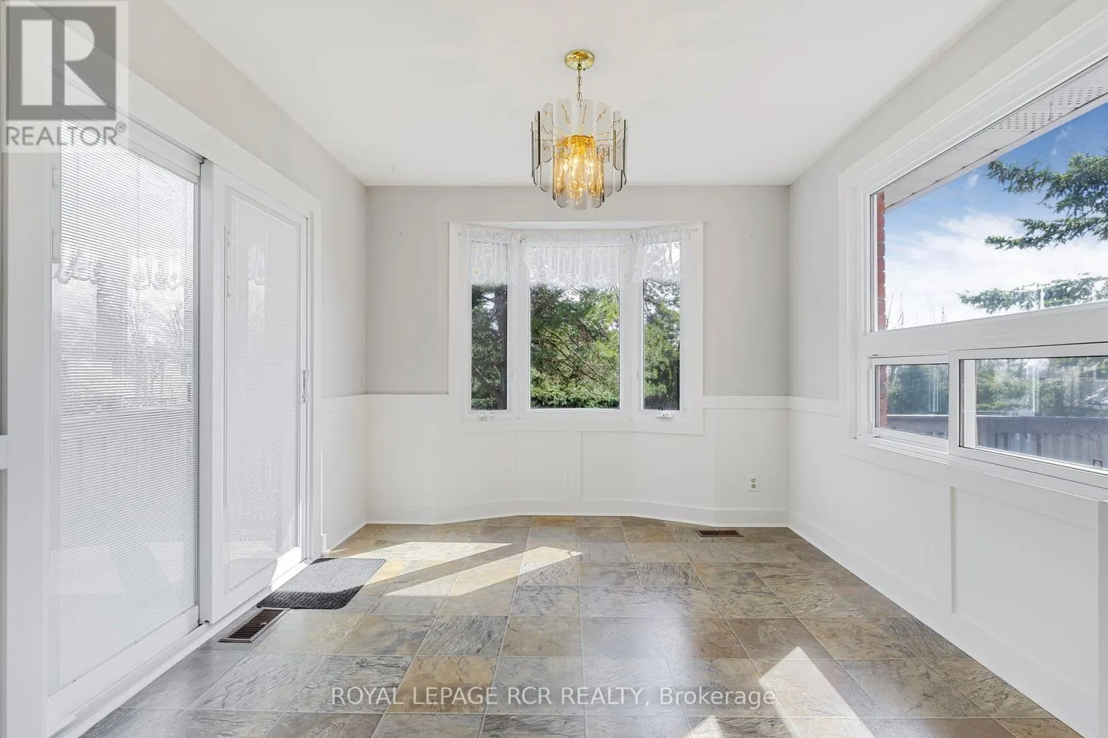 80 WOODSIDE DRIVE