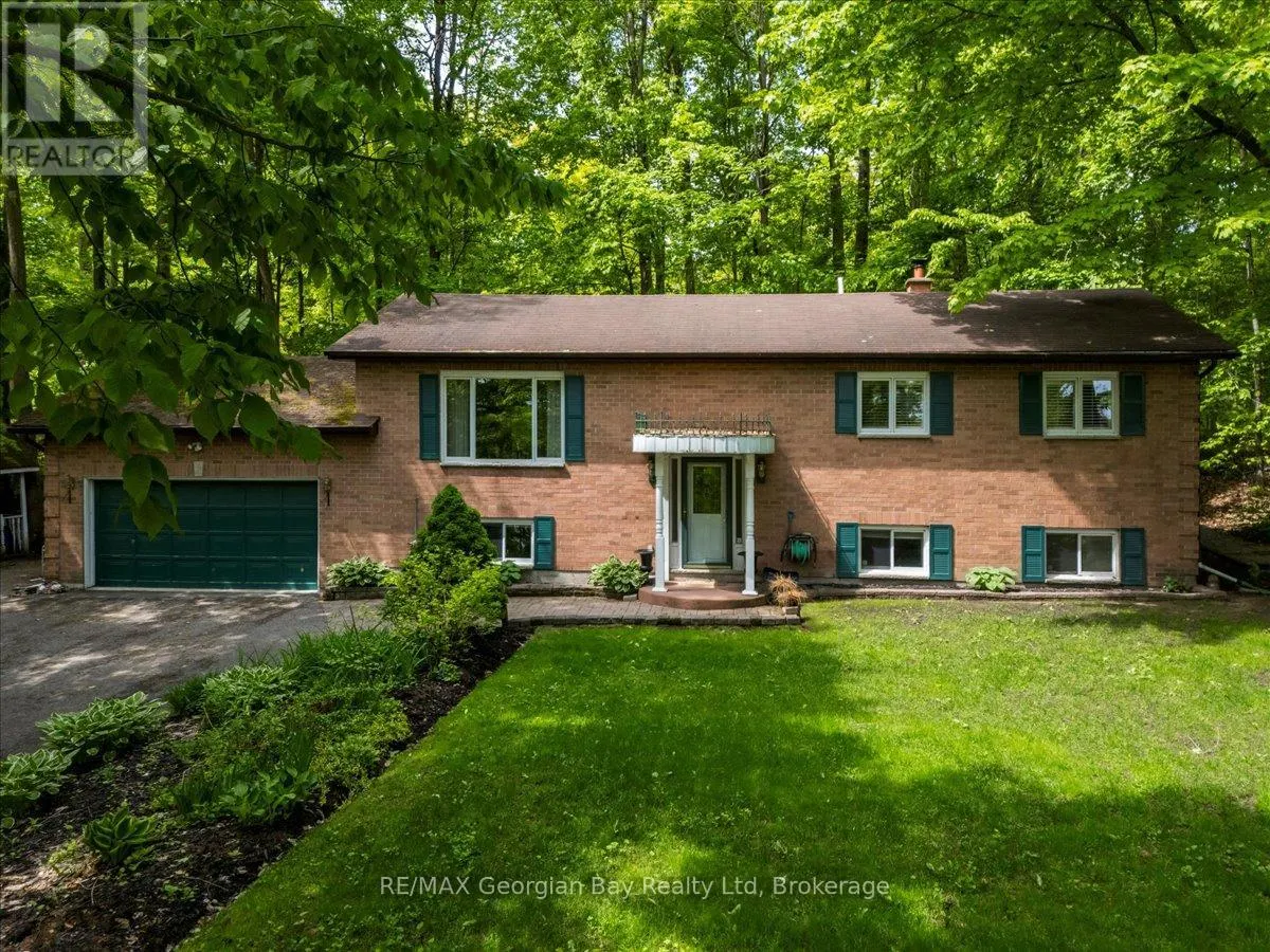 31 LAKEVIEW CRESCENT