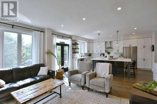 3 GILPIN CRESCENT