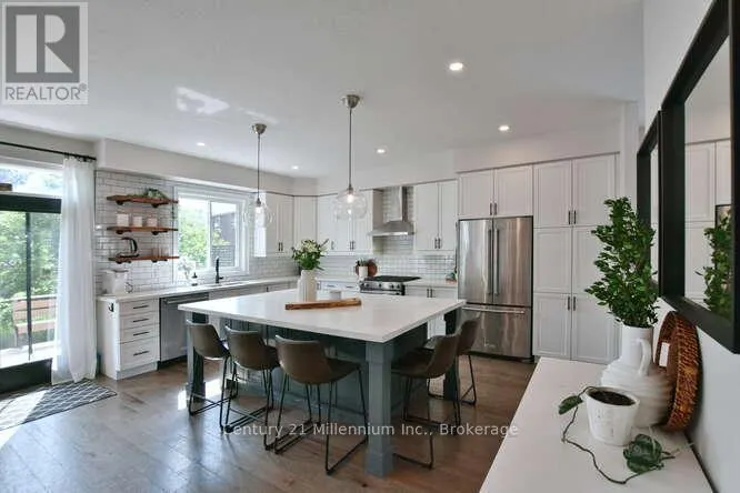 3 GILPIN CRESCENT