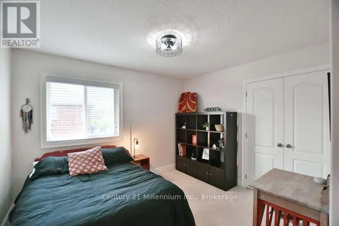 3 GILPIN CRESCENT