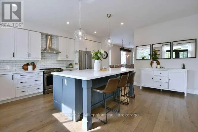 3 GILPIN CRESCENT