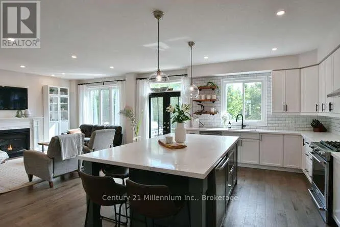 3 GILPIN CRESCENT
