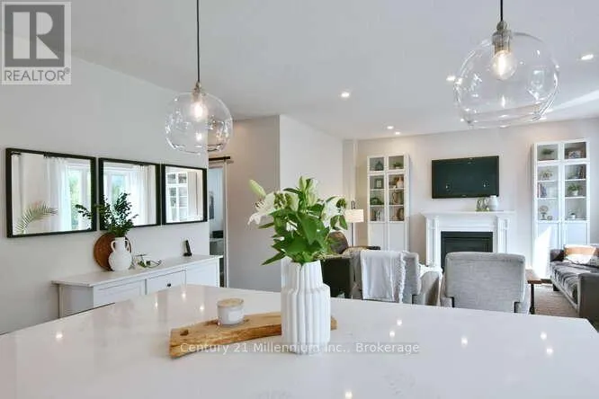 3 GILPIN CRESCENT