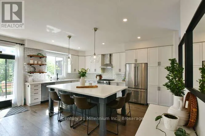 3 GILPIN CRESCENT