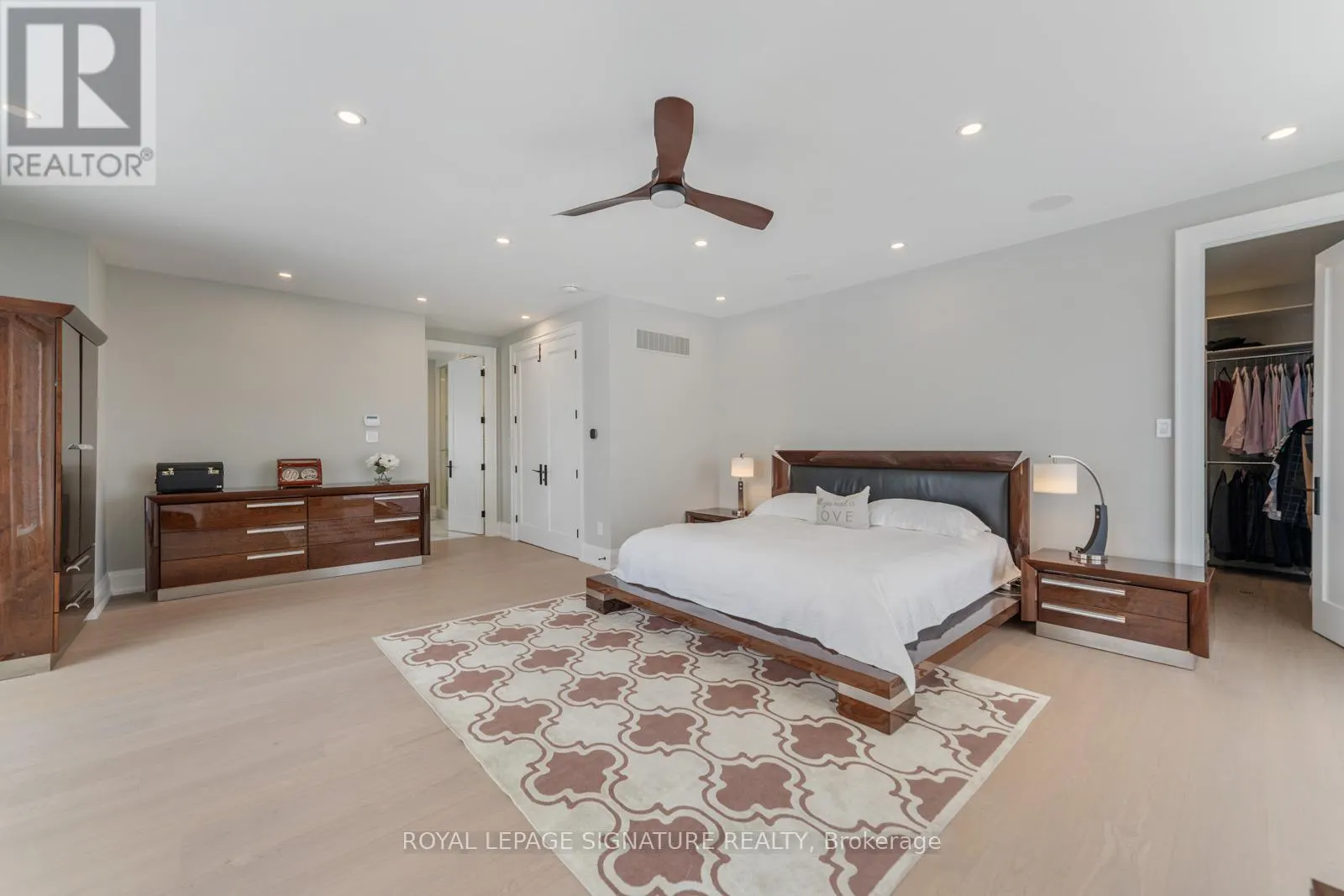 2978 SUNTRAC DRIVE