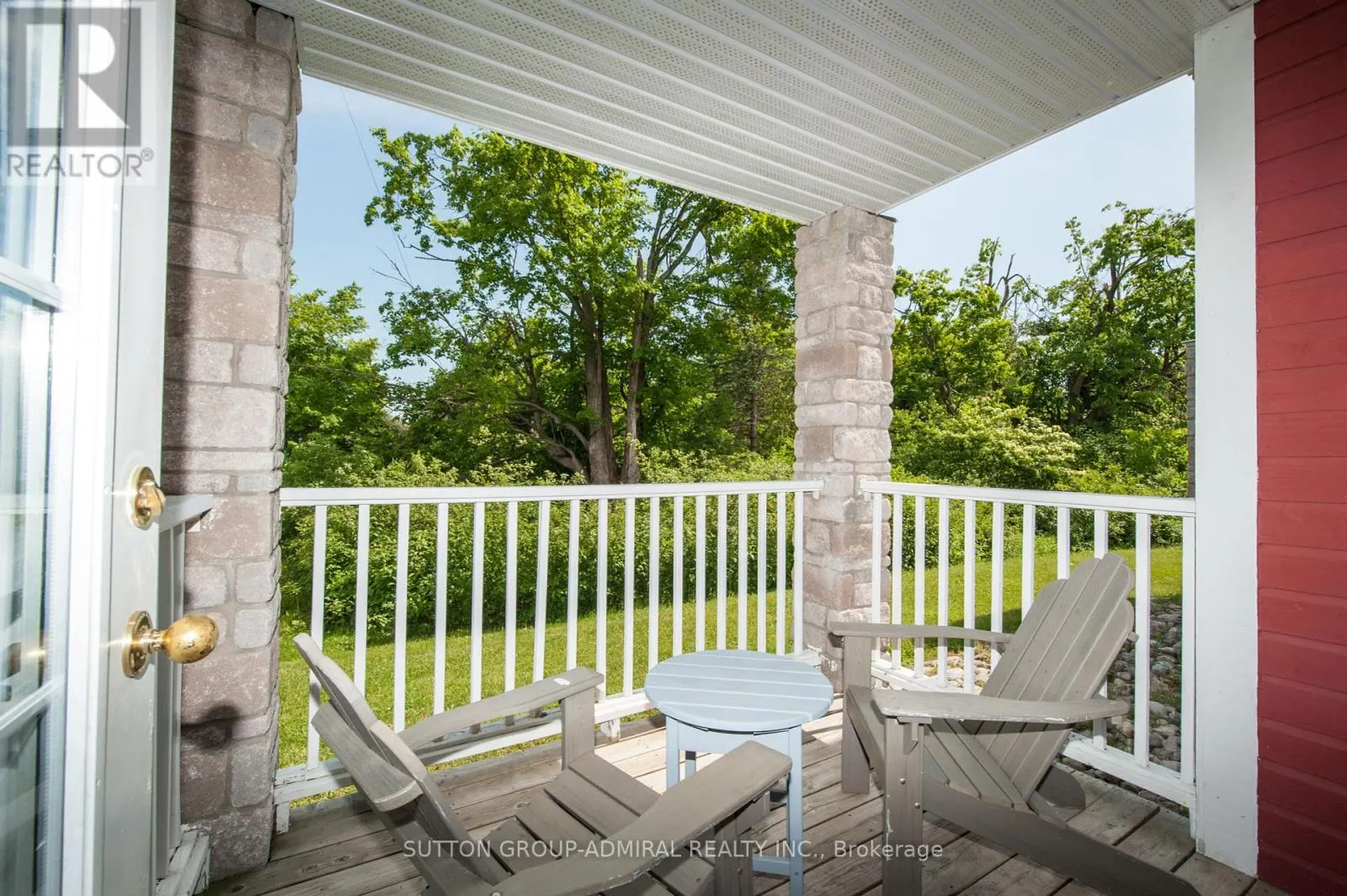 2010 - 90 HIGHLAND DRIVE S